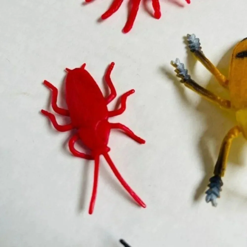 Insects Bugs Animal Figure Red Lady Bug Spider Grasshopper 2 Inch 6 Pieces